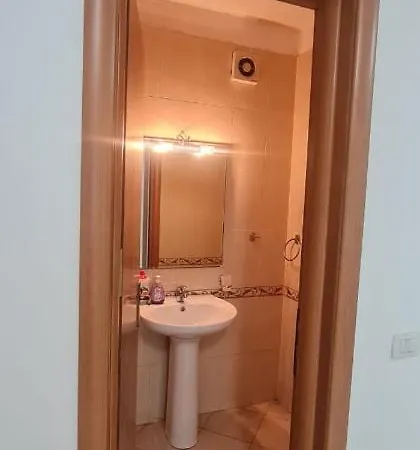 Apartment R&r *